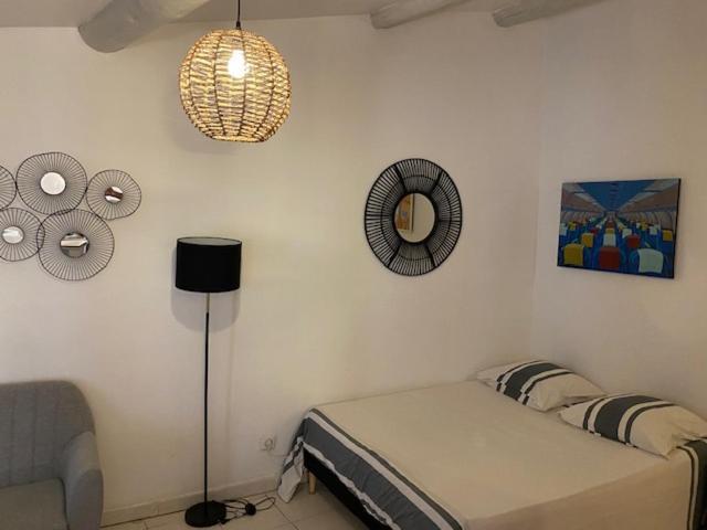 Le Studio De L'Artiste. Arles Eksteriør bilde